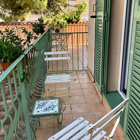 Le Ponteil 2* 앙티브