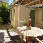 Le Ponteil 2* Antibes