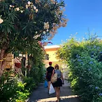 Le Ponteil 2* Antibes