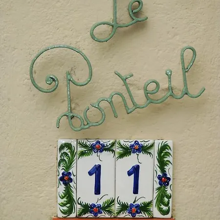 Le Ponteil アンティーブ