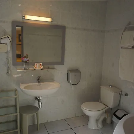 Hotel Le Ponteil Antibes