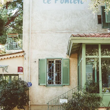 ホテル Le Ponteil 2*