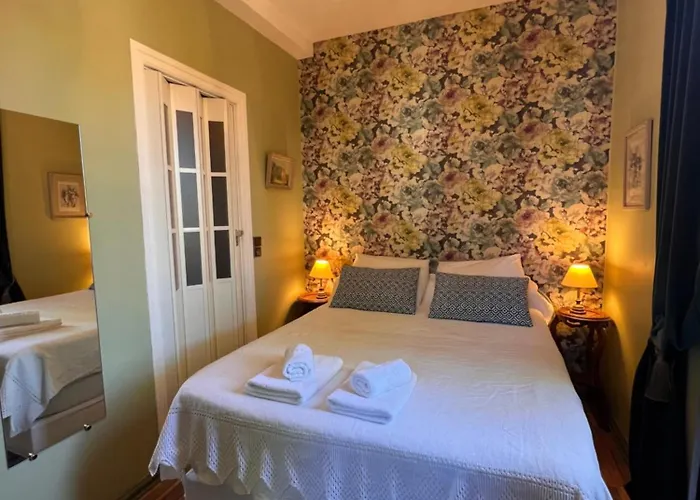 호텔 Le Ponteil 2*